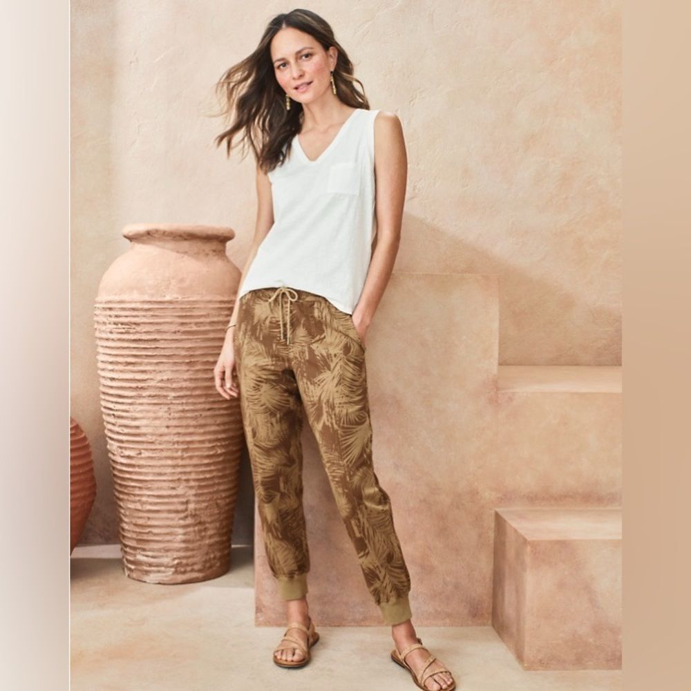 Garnet Hill Salt-Washed Chino Joggers Brown Tropical Print Sz L Relaxed Vacation